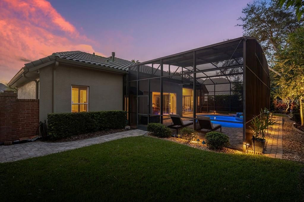 For Sale: $1,125,000 (5 beds, 4 baths, 3450 Square Feet)