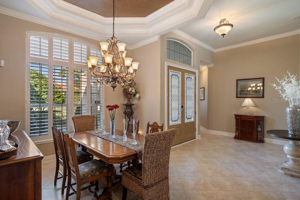 For Sale: $1,125,000 (5 beds, 4 baths, 3450 Square Feet)