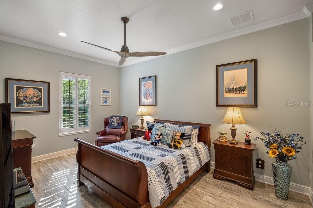 For Sale: $1,125,000 (5 beds, 4 baths, 3450 Square Feet)