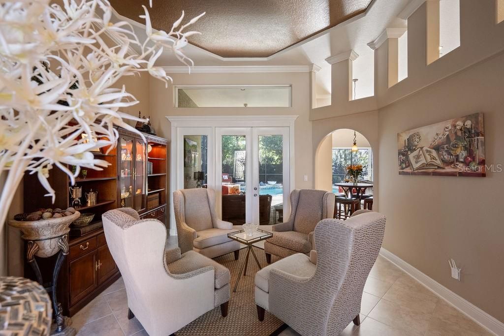 For Sale: $1,125,000 (5 beds, 4 baths, 3450 Square Feet)