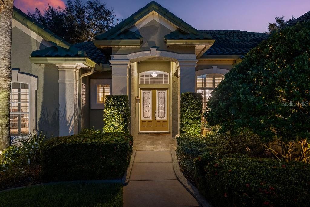 For Sale: $1,125,000 (5 beds, 4 baths, 3450 Square Feet)