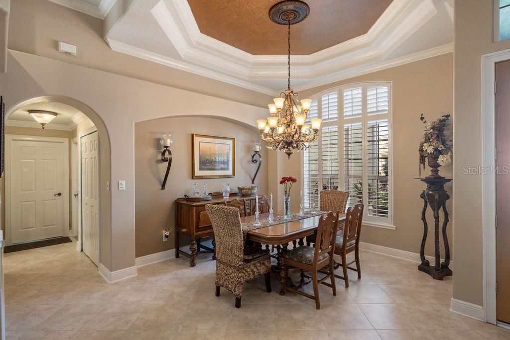 For Sale: $1,125,000 (5 beds, 4 baths, 3450 Square Feet)