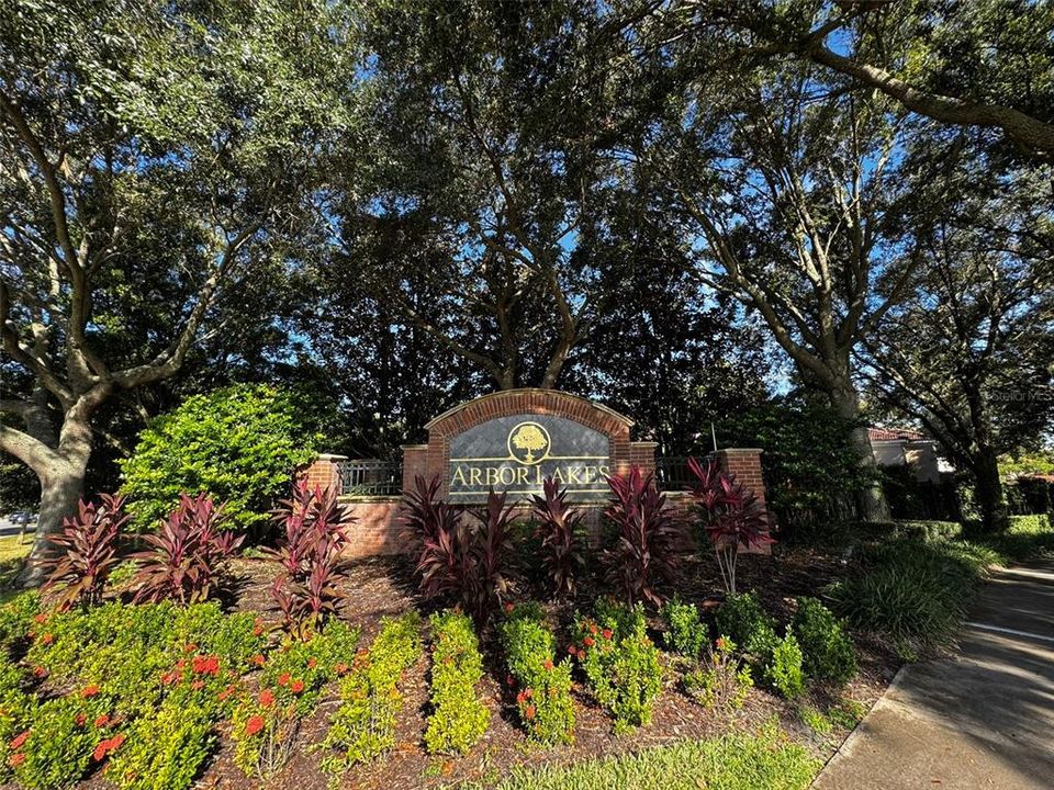 For Rent: $1,449 (1 beds, 1 baths, 833 Square Feet)