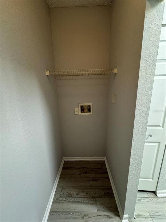 For Rent: $1,449 (1 beds, 1 baths, 833 Square Feet)