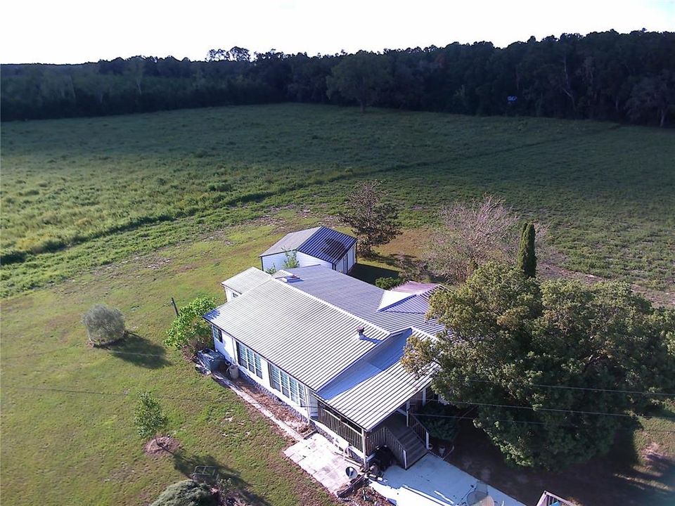 Vendido Recientemente: $648,850 (3 camas, 2 baños, 2206 Pies cuadrados)