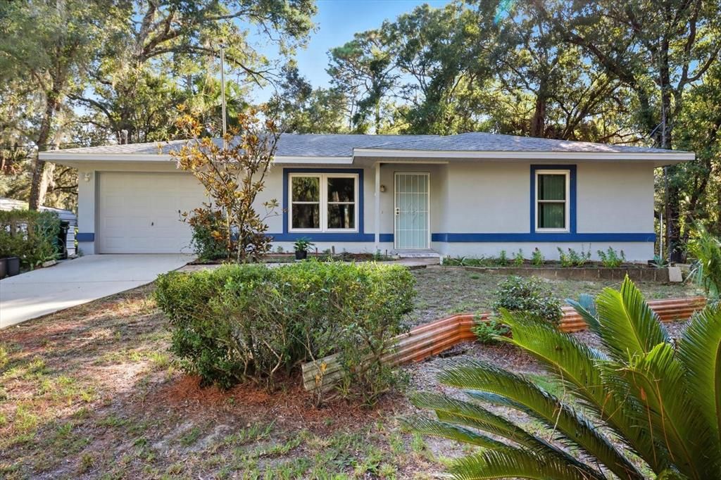 Active With Contract: $250,000 (2 beds, 2 baths, 1144 Square Feet)