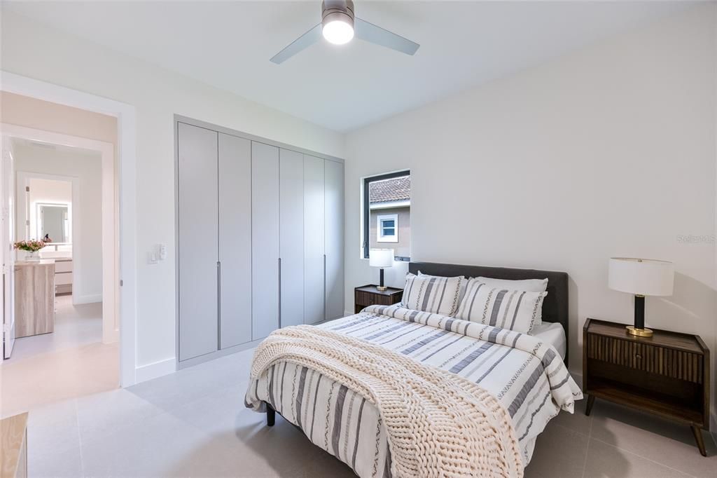 For Sale: $1,870,000 (4 beds, 4 baths, 2680 Square Feet)