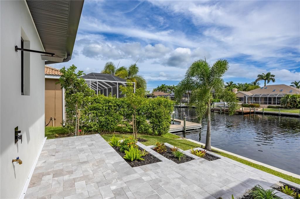 For Sale: $1,870,000 (4 beds, 4 baths, 2680 Square Feet)