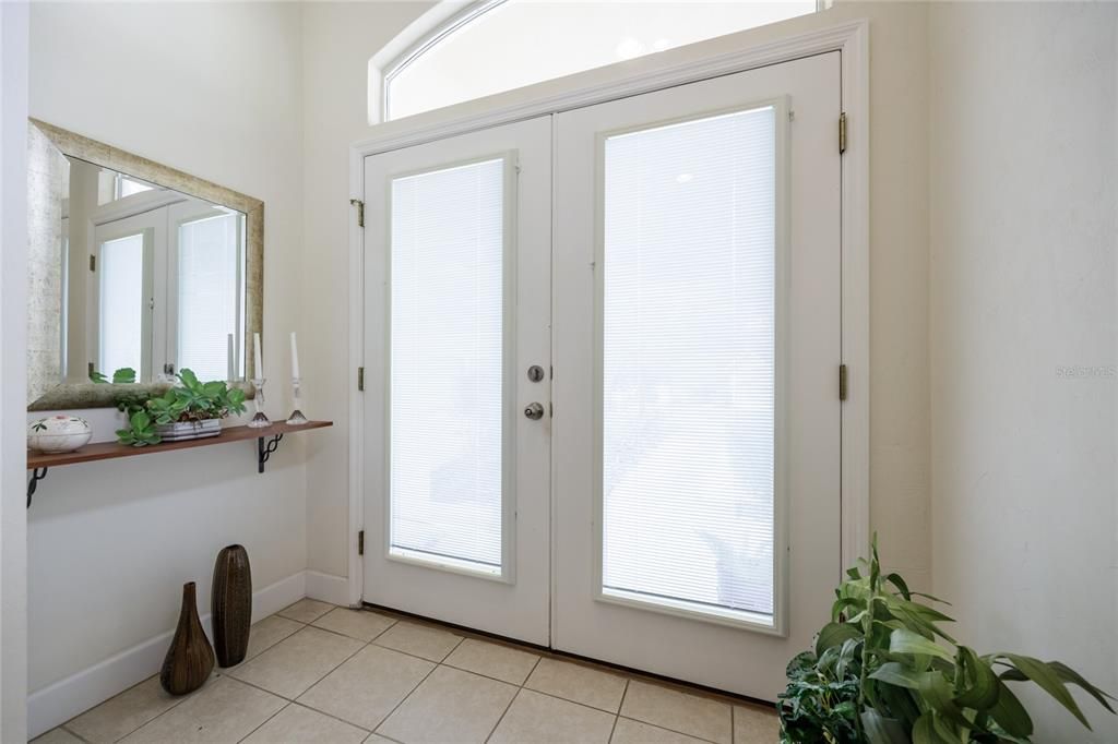 For Sale: $320,000 (3 beds, 2 baths, 1699 Square Feet)