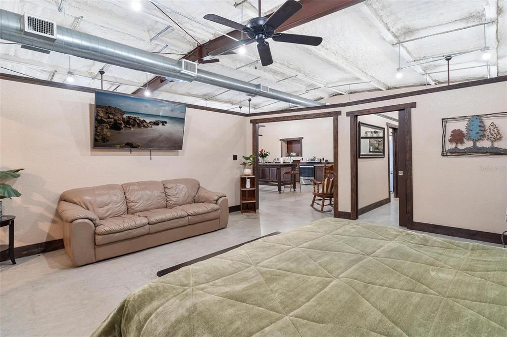 На продажу: $1,200,000 (3 спален, 2 ванн, 3177 Квадратных фут)