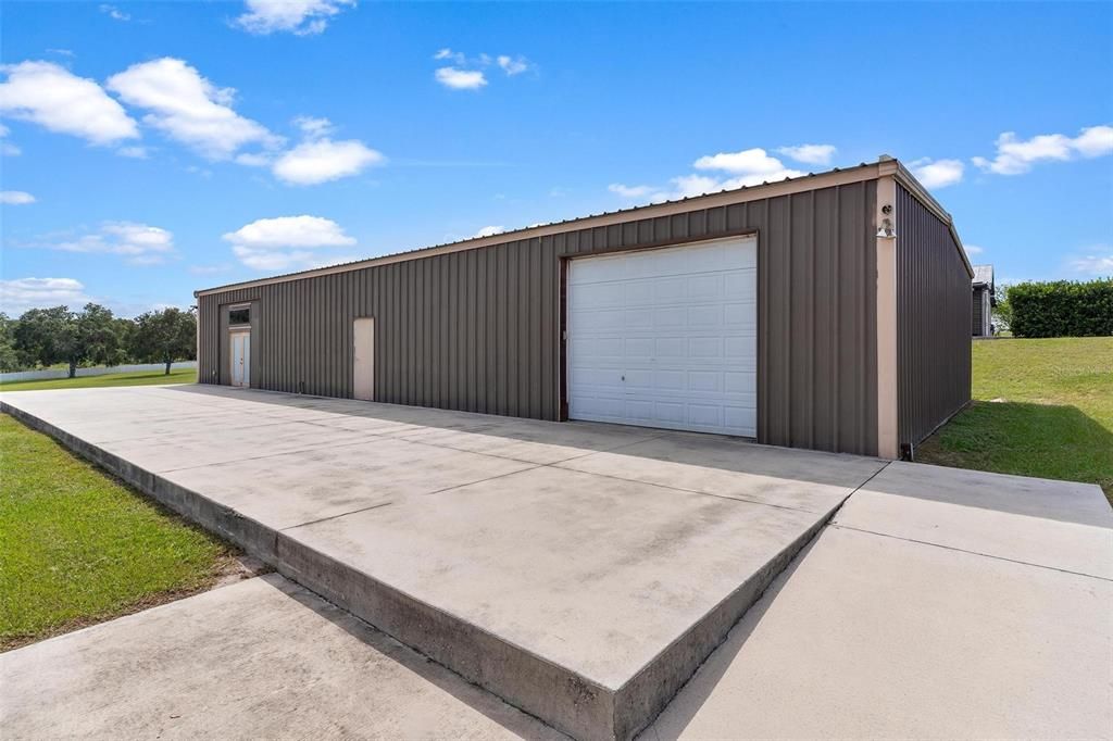 На продажу: $1,200,000 (3 спален, 2 ванн, 3177 Квадратных фут)