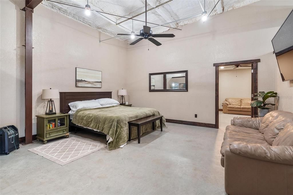 На продажу: $1,200,000 (3 спален, 2 ванн, 3177 Квадратных фут)