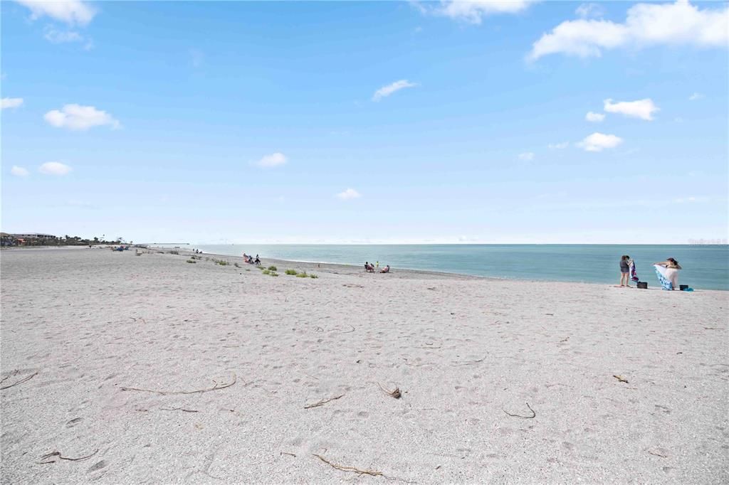 待售: $700,000 (2 贝兹, 2 浴室, 1445 平方英尺)