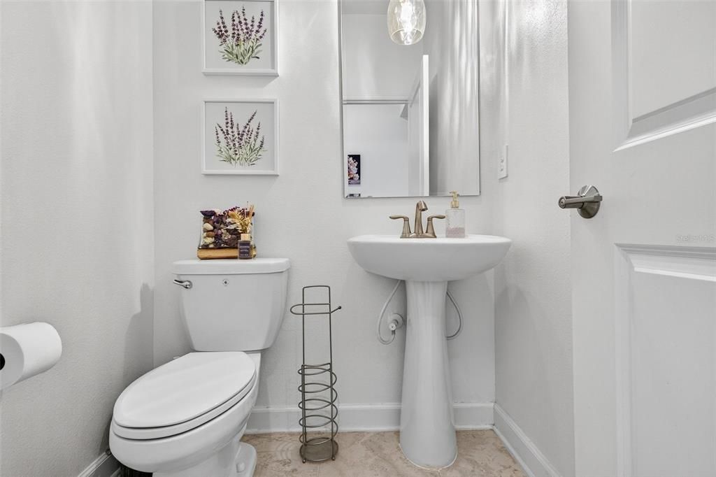 Activo con contrato: $498,500 (3 camas, 2 baños, 1994 Pies cuadrados)