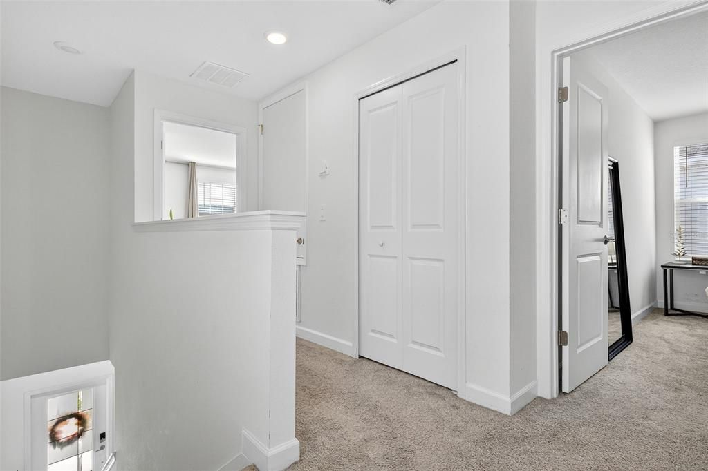 Activo con contrato: $498,500 (3 camas, 2 baños, 1994 Pies cuadrados)