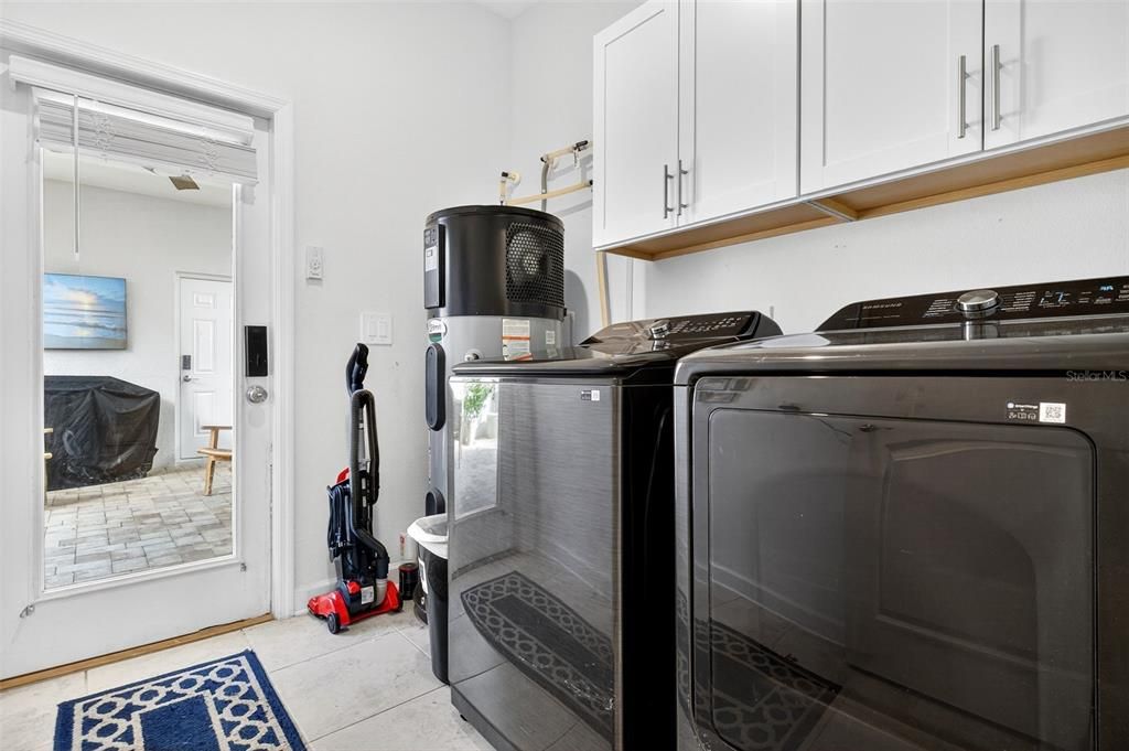 Activo con contrato: $498,500 (3 camas, 2 baños, 1994 Pies cuadrados)