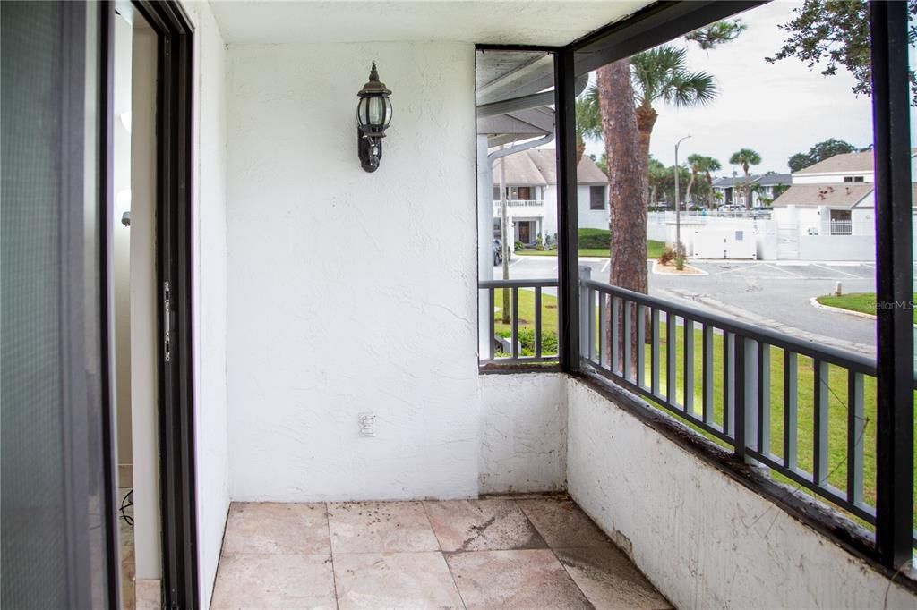 En Venta: $179,900 (2 camas, 2 baños, 955 Pies cuadrados)