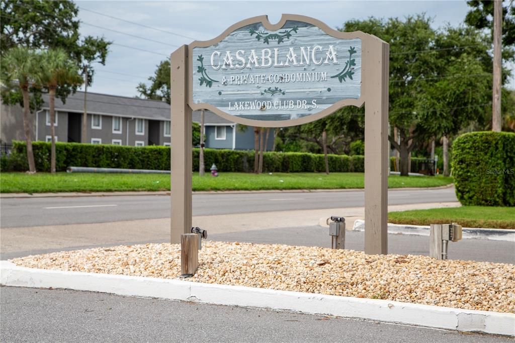 En Venta: $179,900 (2 camas, 2 baños, 955 Pies cuadrados)