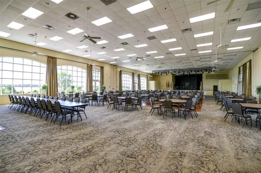 На продажу: $359,900 (3 спален, 2 ванн, 1816 Квадратных фут)