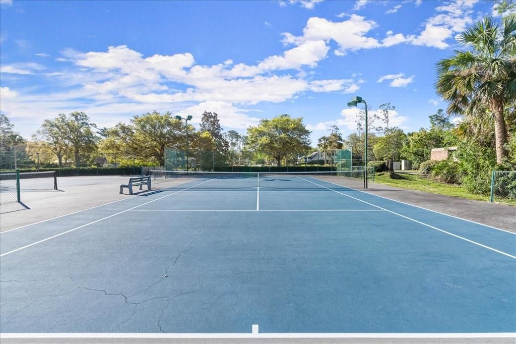 En Venta: $499,000 (3 camas, 2 baños, 2114 Pies cuadrados)