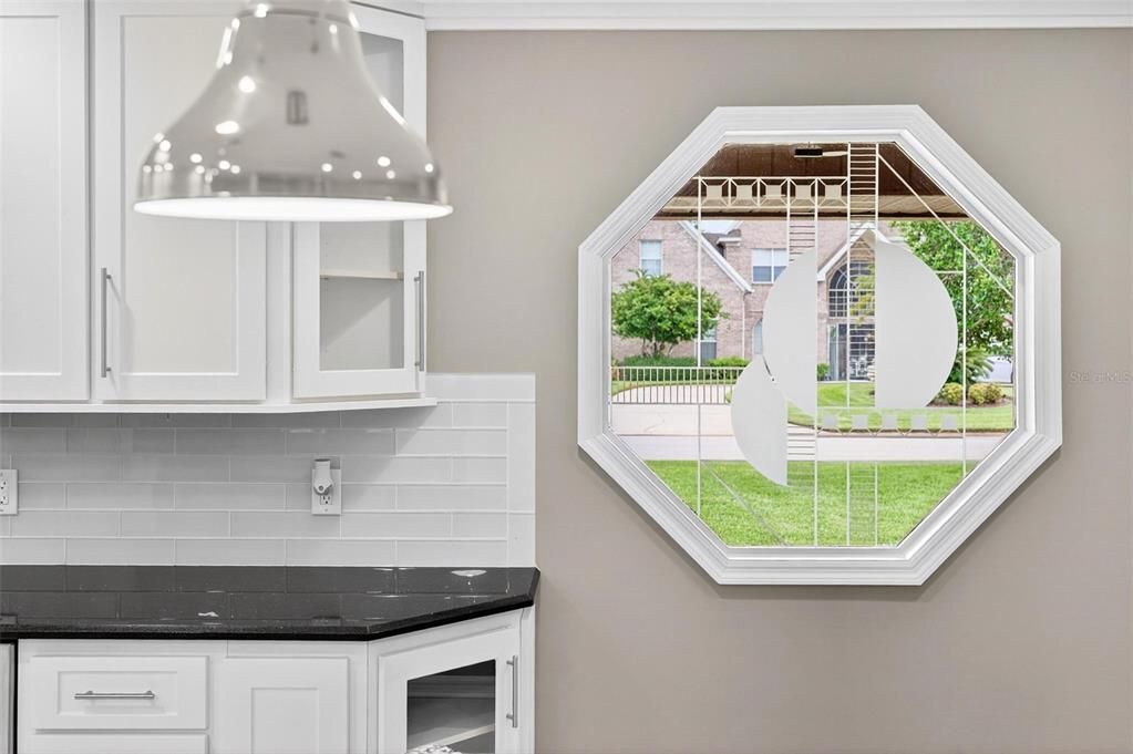 En Venta: $499,000 (3 camas, 2 baños, 2114 Pies cuadrados)