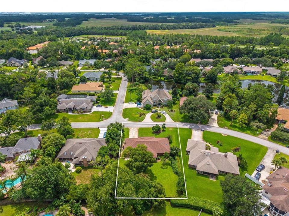 En Venta: $499,000 (3 camas, 2 baños, 2114 Pies cuadrados)