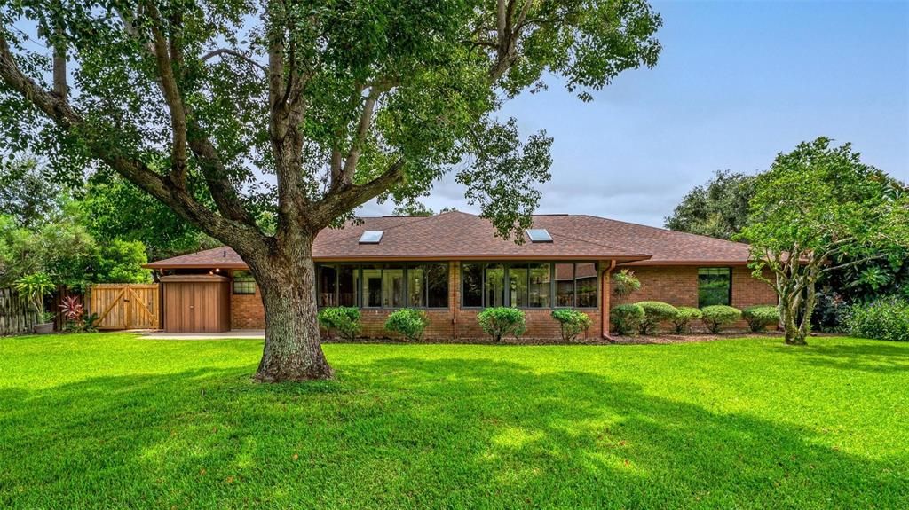 En Venta: $499,000 (3 camas, 2 baños, 2114 Pies cuadrados)