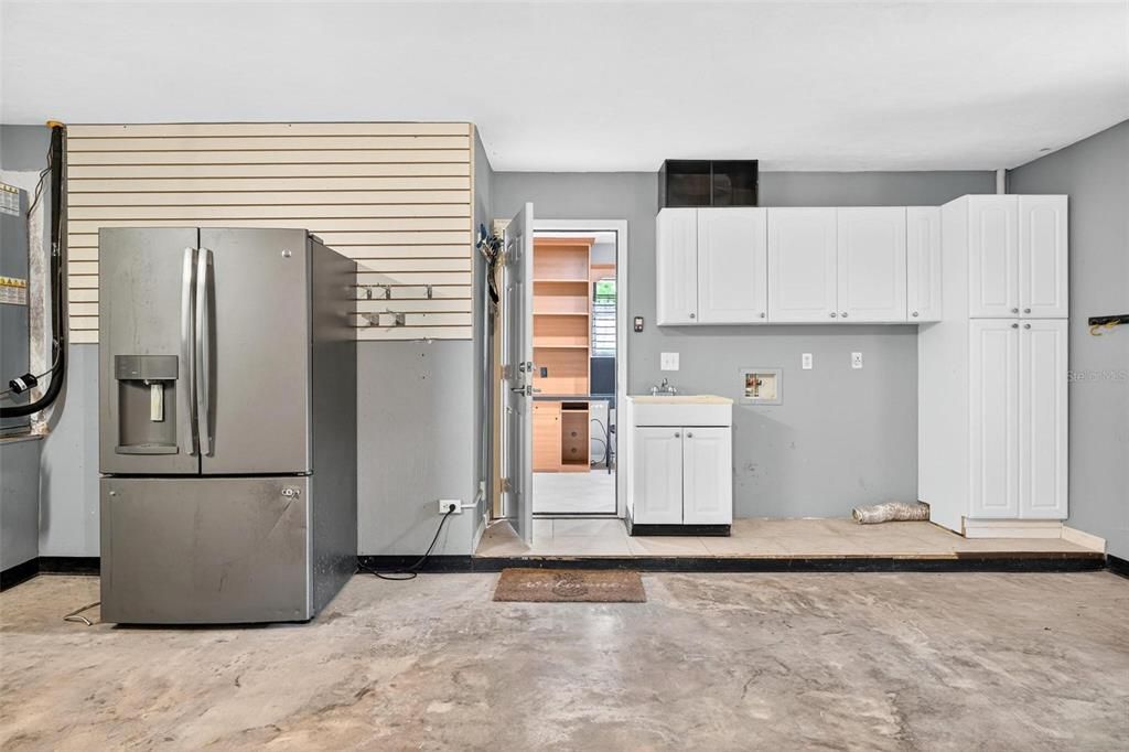 En Venta: $499,000 (3 camas, 2 baños, 2114 Pies cuadrados)