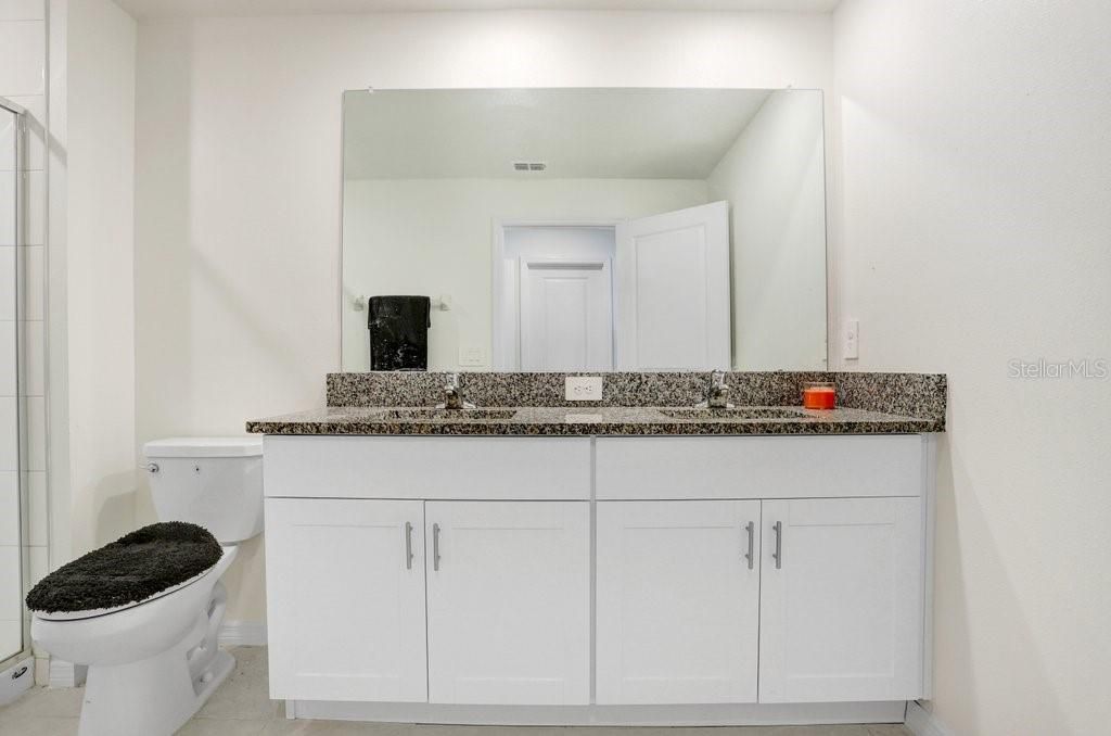 Active With Contract: $249,990 (3 beds, 2 baths, 1634 Square Feet)