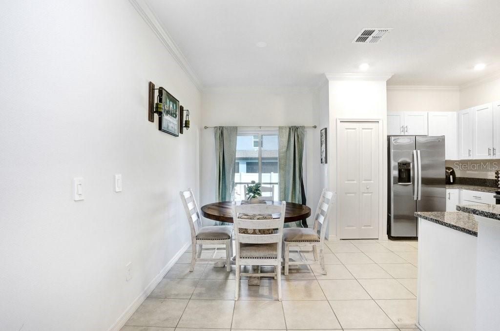 Active With Contract: $249,990 (3 beds, 2 baths, 1634 Square Feet)