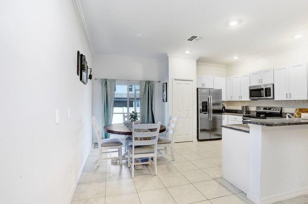 Active With Contract: $249,990 (3 beds, 2 baths, 1634 Square Feet)