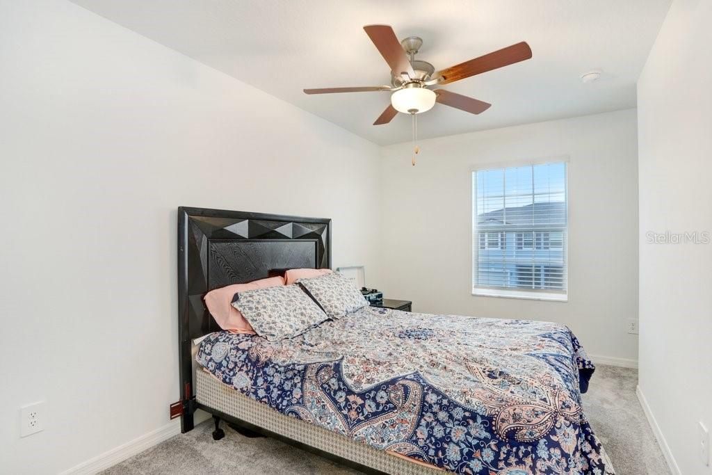 Active With Contract: $249,990 (3 beds, 2 baths, 1634 Square Feet)