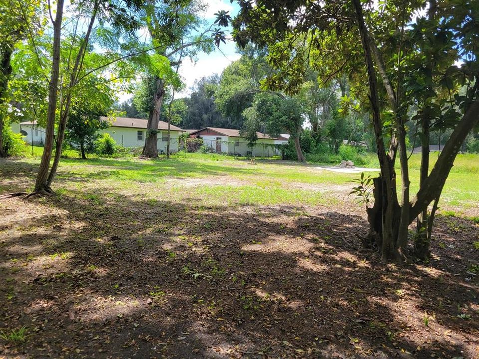 For Sale: $135,000 (2 beds, 1 baths, 1054 Square Feet)