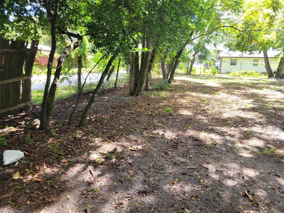 For Sale: $135,000 (2 beds, 1 baths, 1054 Square Feet)