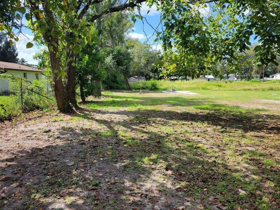 For Sale: $135,000 (2 beds, 1 baths, 1054 Square Feet)