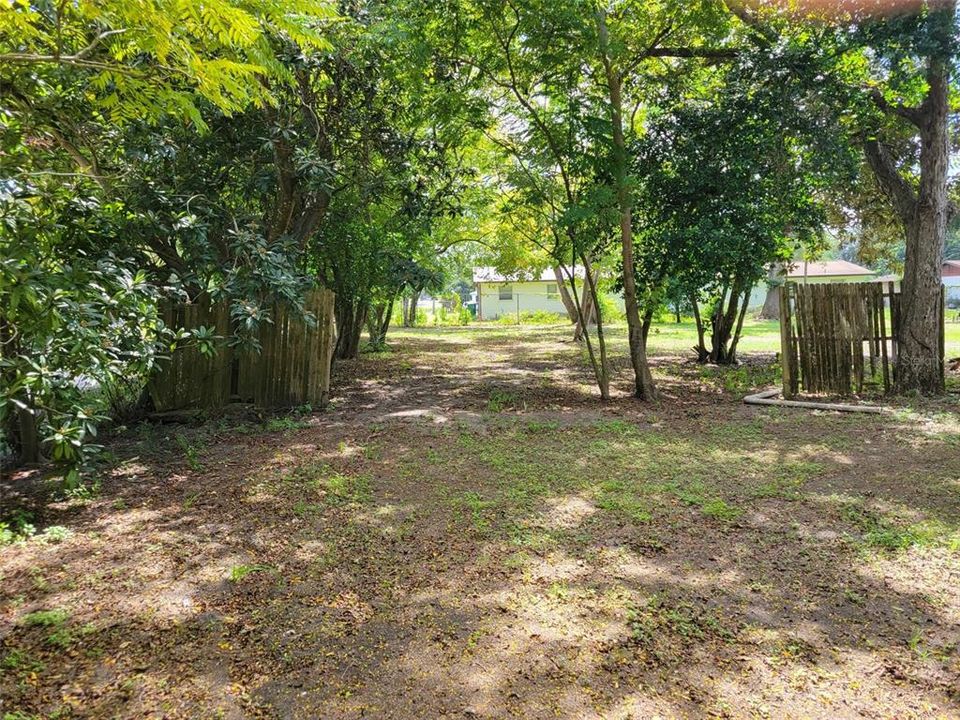 For Sale: $135,000 (2 beds, 1 baths, 1054 Square Feet)