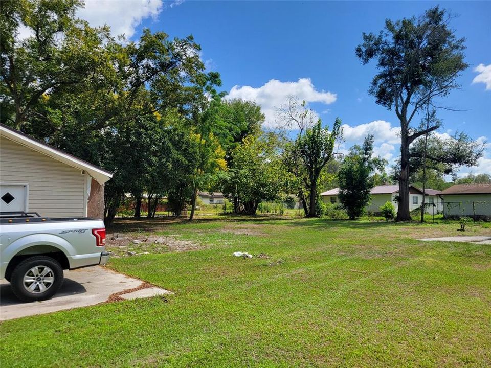 For Sale: $135,000 (2 beds, 1 baths, 1054 Square Feet)