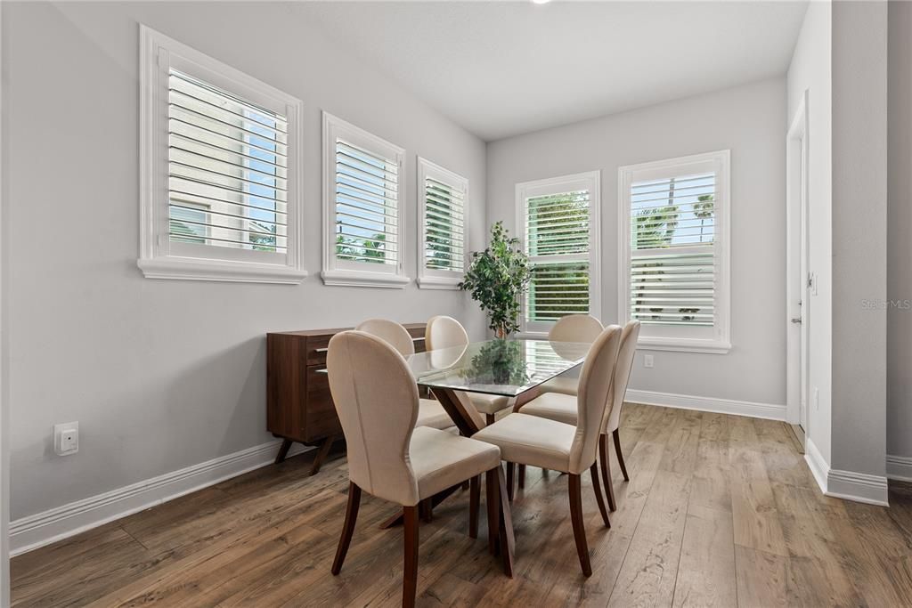 For Rent: $4,350 (5 beds, 3 baths, 2959 Square Feet)