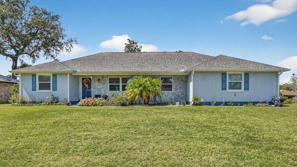 For Sale: $415,000 (3 beds, 2 baths, 1766 Square Feet)