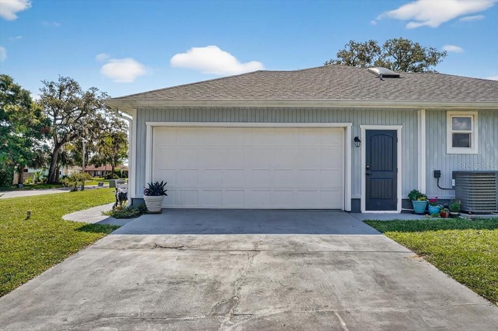 For Sale: $415,000 (3 beds, 2 baths, 1766 Square Feet)