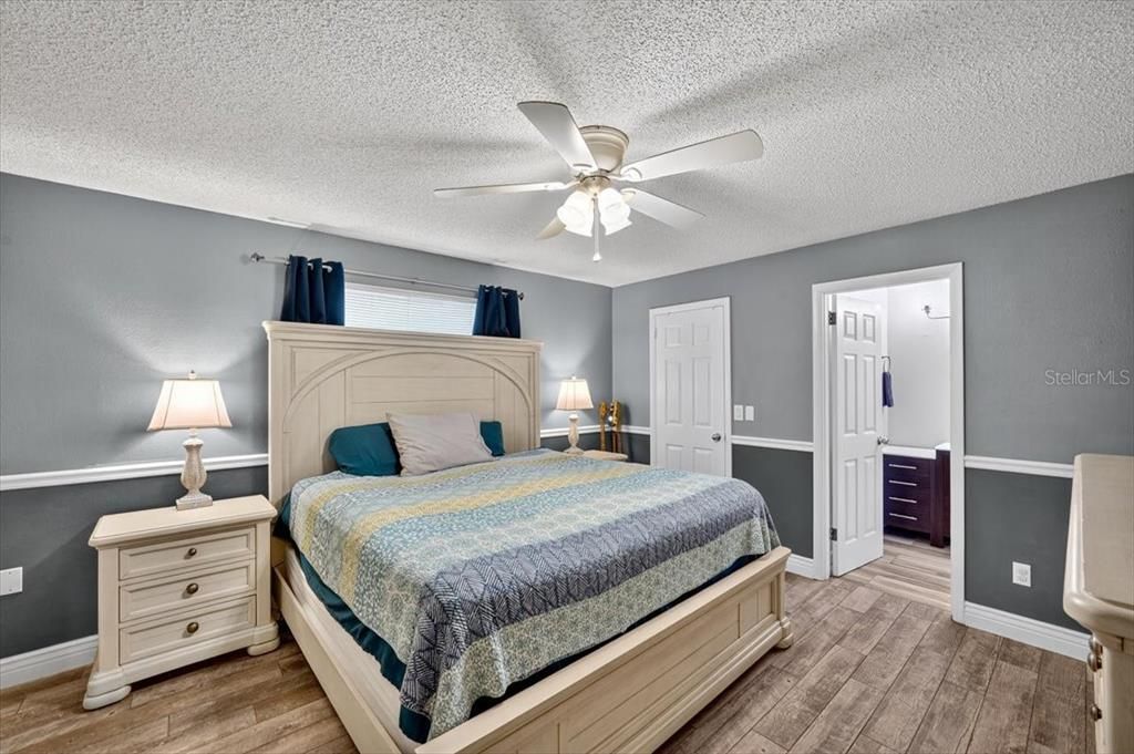 For Sale: $415,000 (3 beds, 2 baths, 1766 Square Feet)