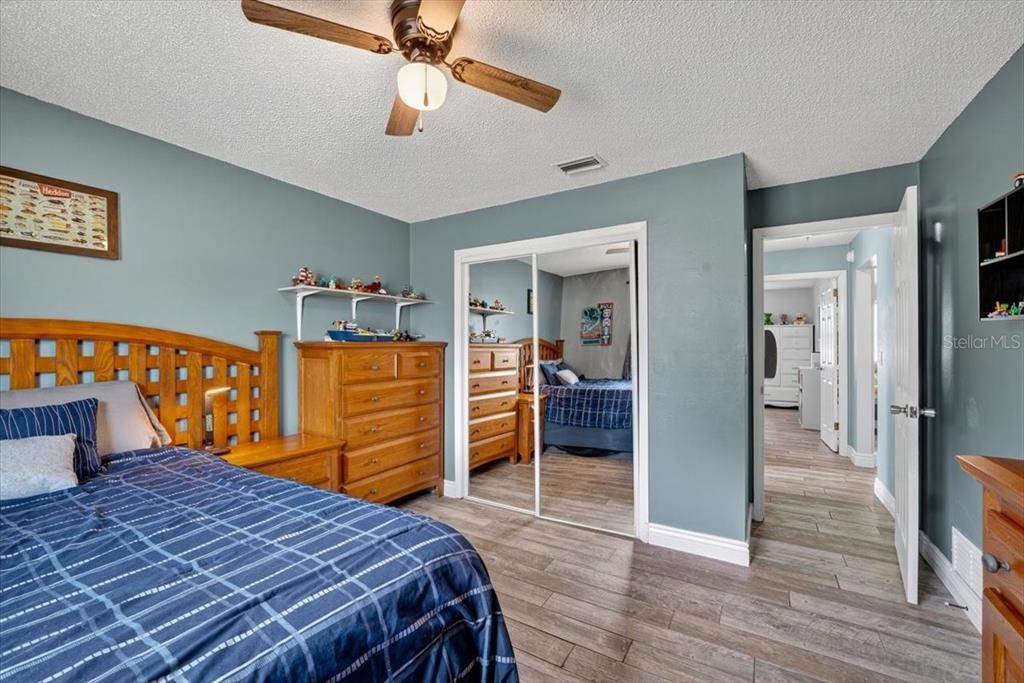 For Sale: $415,000 (3 beds, 2 baths, 1766 Square Feet)