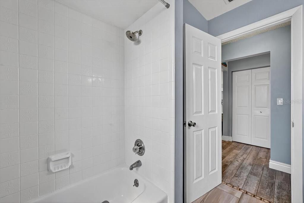 For Sale: $415,000 (3 beds, 2 baths, 1766 Square Feet)