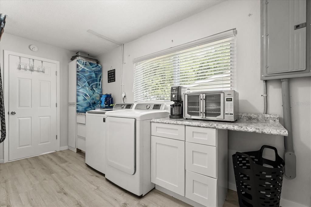 For Sale: $450,000 (4 beds, 2 baths, 2427 Square Feet)