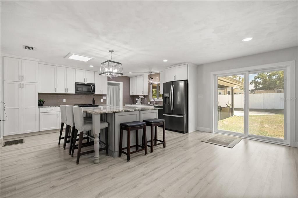 For Sale: $450,000 (4 beds, 2 baths, 2427 Square Feet)