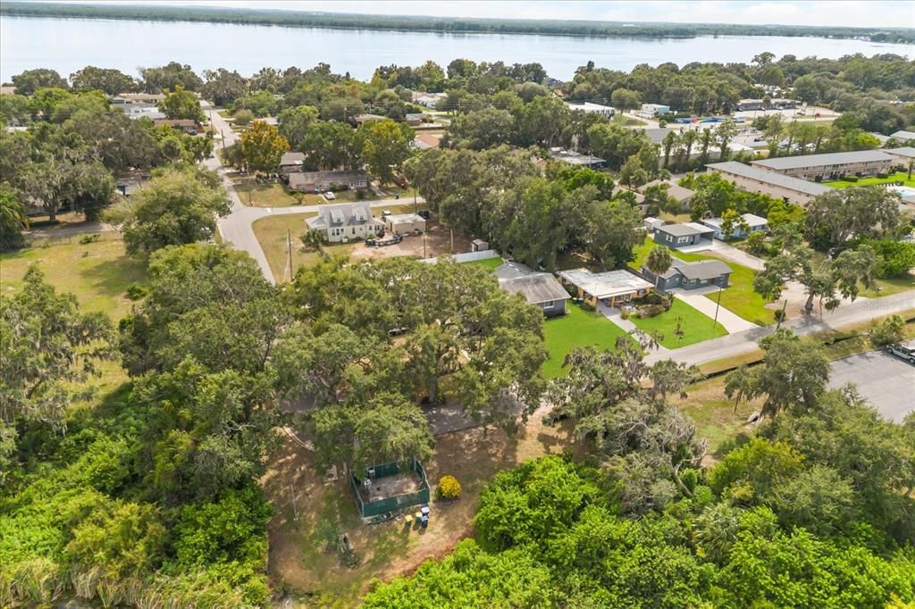 For Sale: $450,000 (4 beds, 2 baths, 2427 Square Feet)