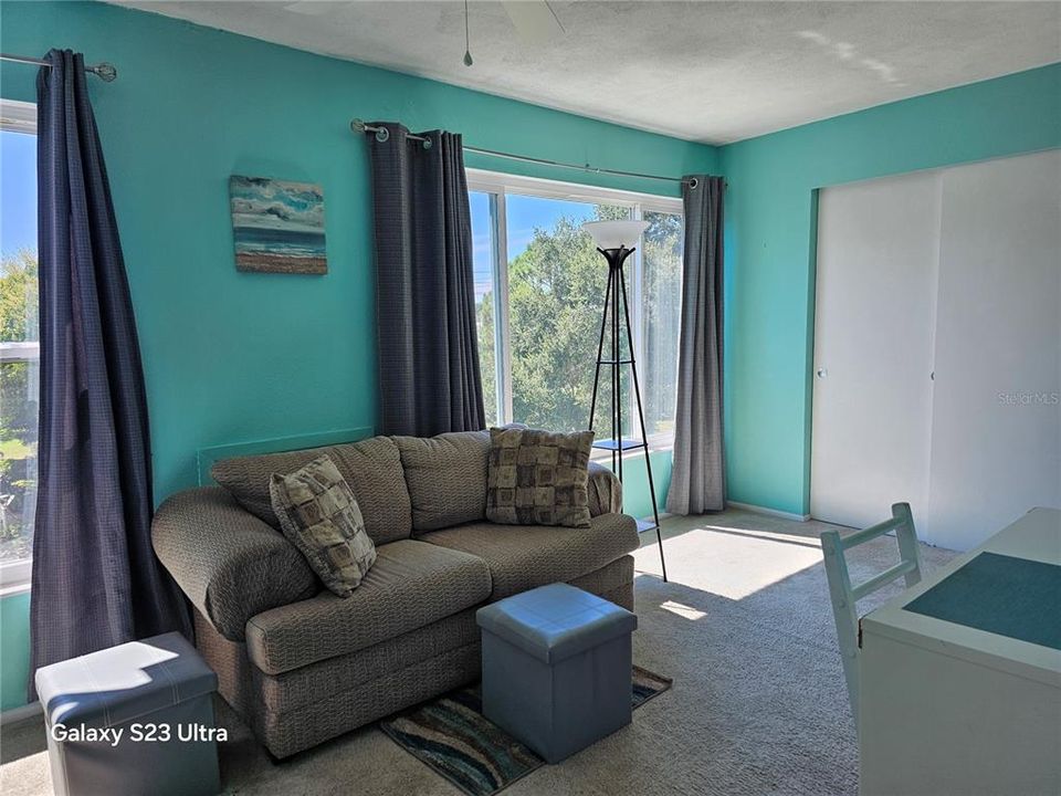 Active With Contract: $135,000 (2 beds, 2 baths, 1100 Square Feet)