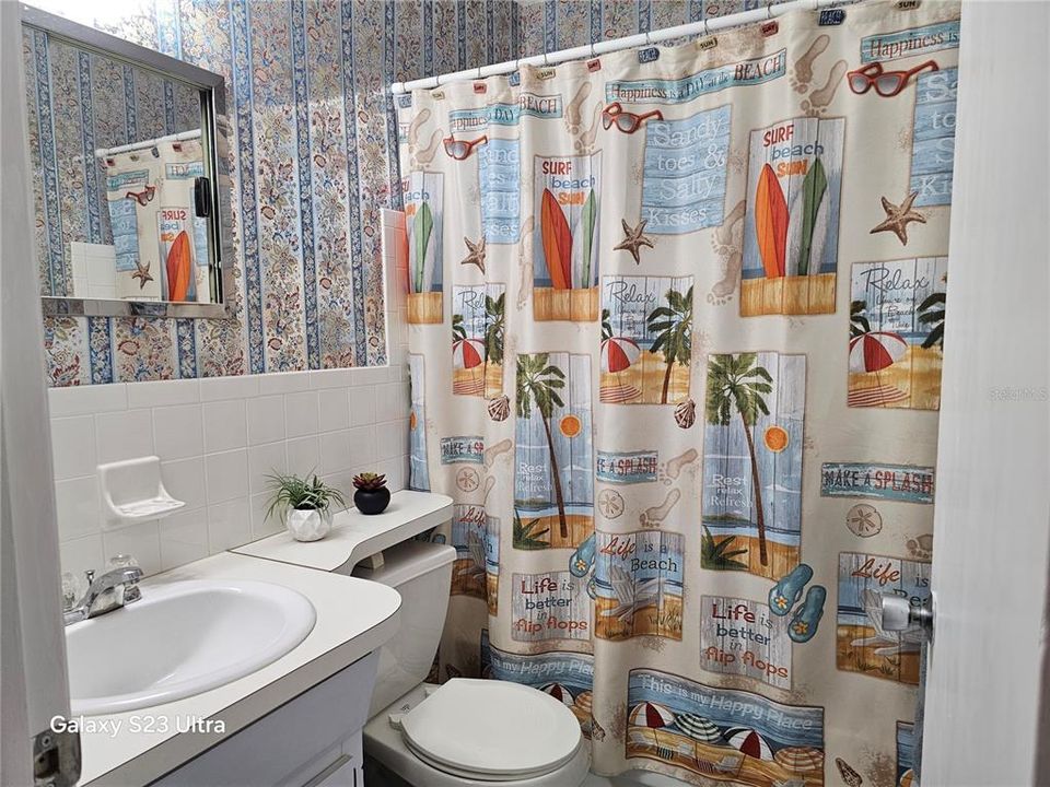 Active With Contract: $135,000 (2 beds, 2 baths, 1100 Square Feet)