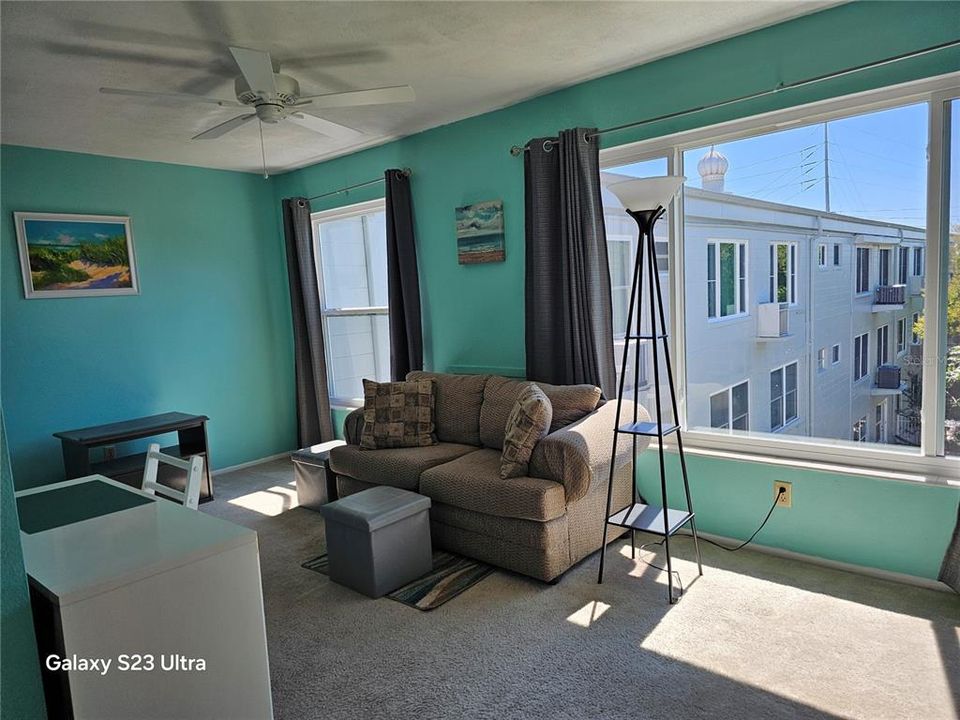 Active With Contract: $135,000 (2 beds, 2 baths, 1100 Square Feet)