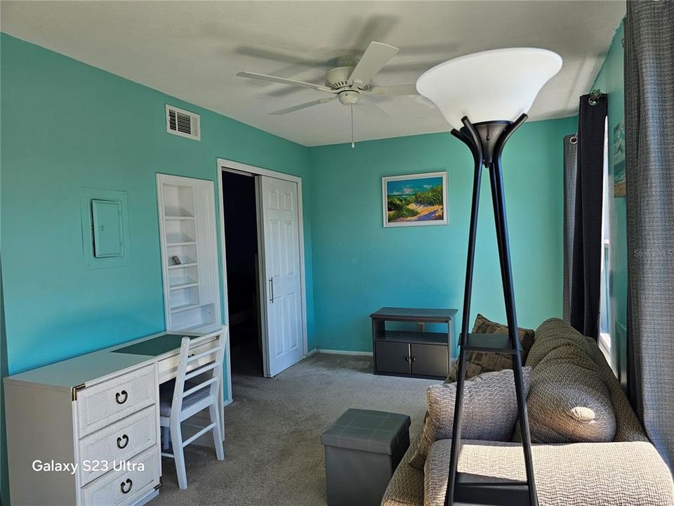 Active With Contract: $135,000 (2 beds, 2 baths, 1100 Square Feet)